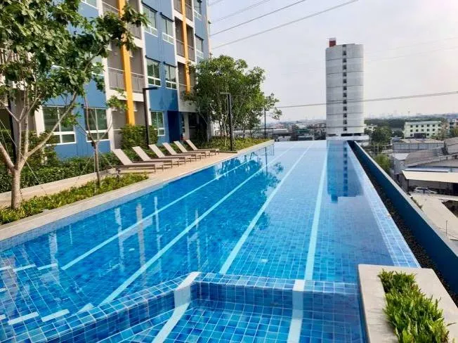 MRT Phattanakarn ဘူတာအနီး (1.9km) အထပ်မြင့် ရှုခင်းအလွန်လှပတဲ့ အသင့်နေရုံ ကွန်ဒို photo 2