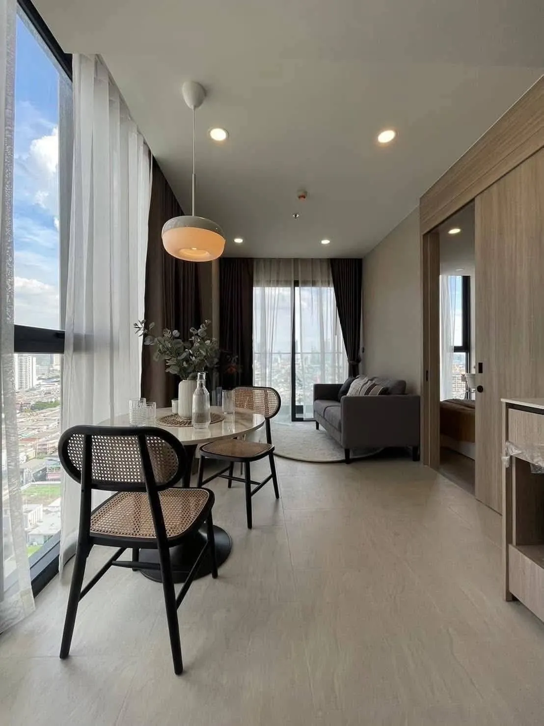 BTS National Stadium (สนามกีฬาแห่งชาติ) ဘူတာအနီး မြို့လယ်ခေါင် High-Rise Luxury ကွန်ဒို photo 3